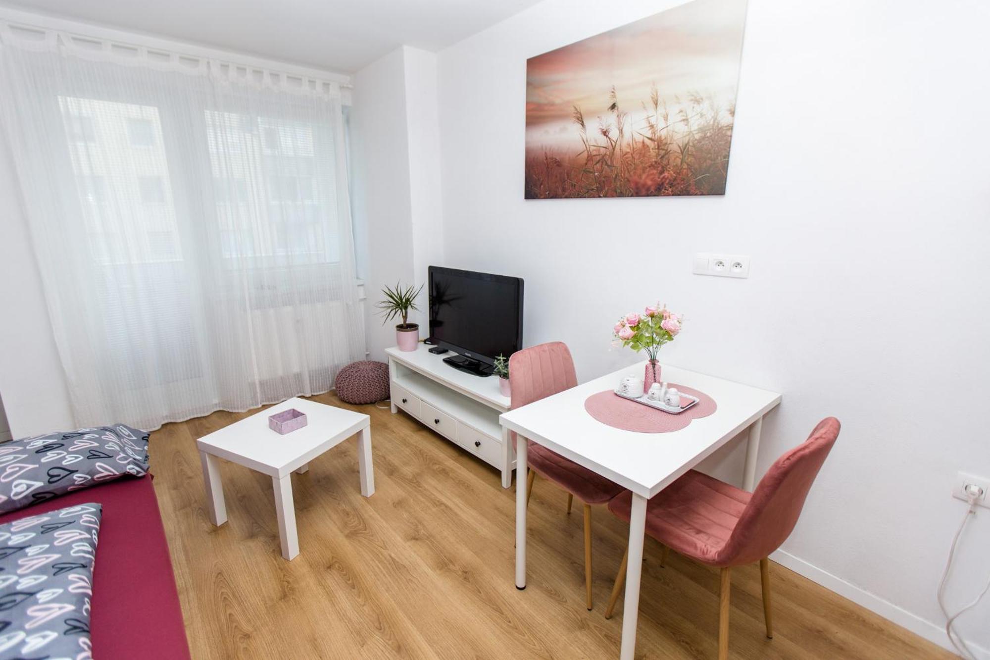 Apartment Near The Ondrej Nepela Winter Stadium Bratislava Extérieur photo